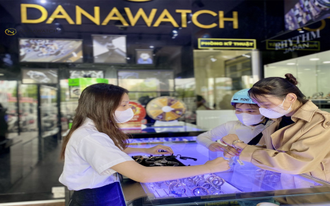 Ý nghĩa nằm mơ thấy điện thoại bị vỡ màn hình là gì? Biết được điều này giúp bạn an tâm hơn.